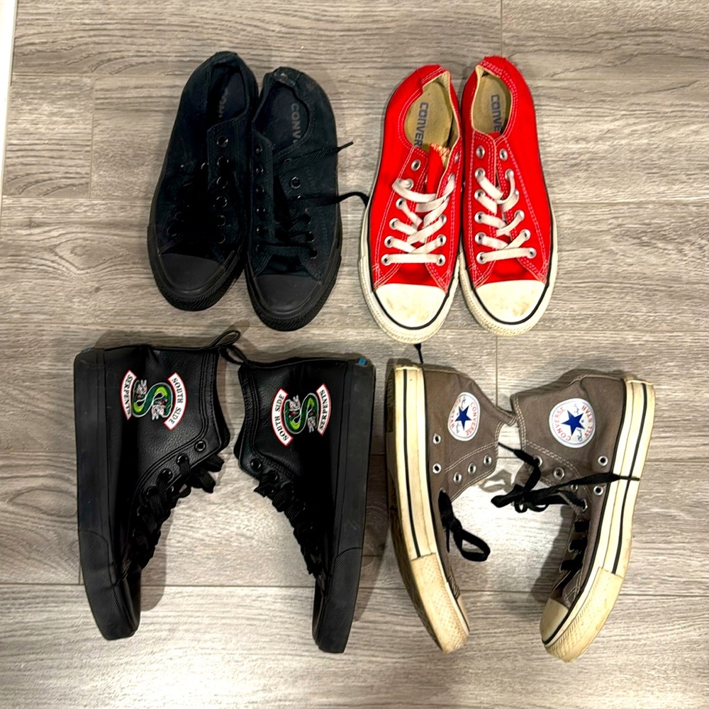Converse shoes lot